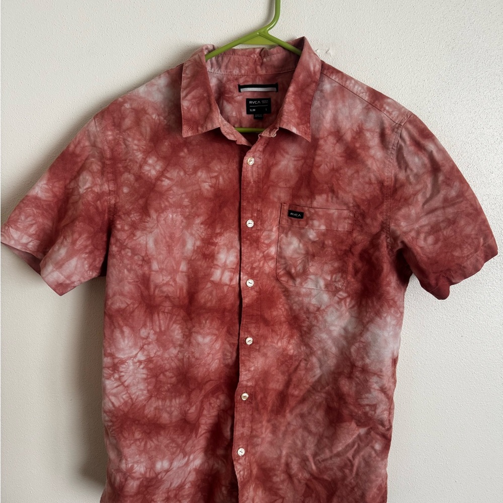 RVCA Men's Casual Red Tie-Dye Button Down Shirt Slim Fit